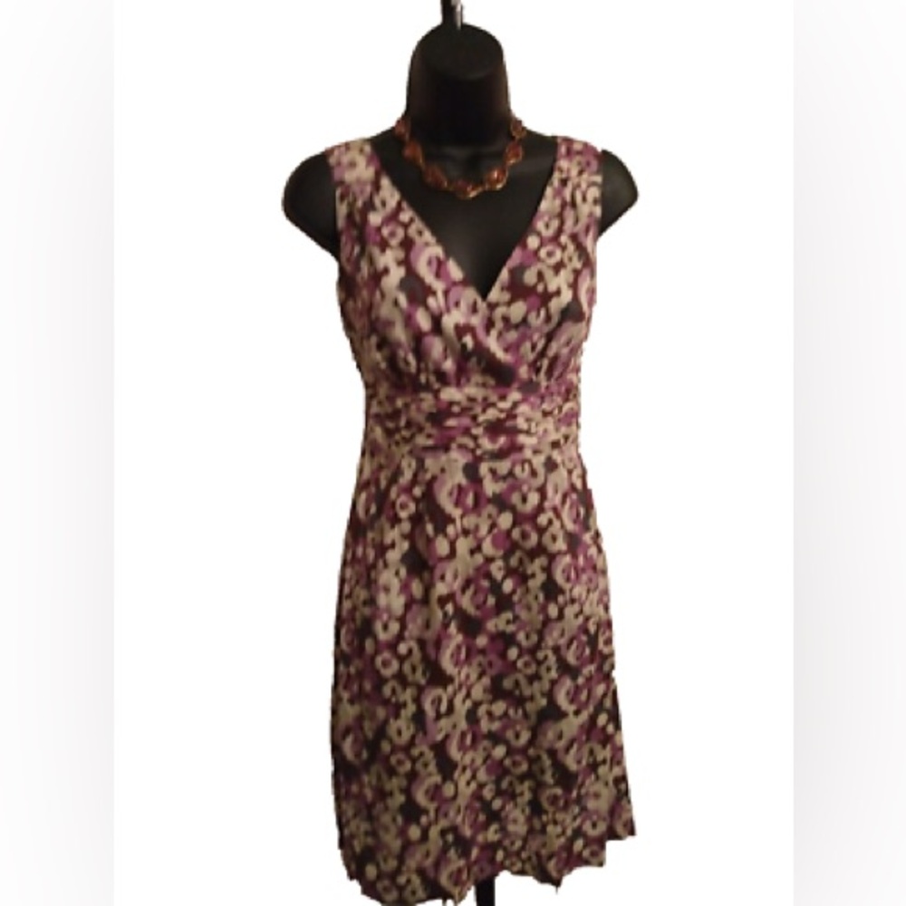 Merona floral v-neck pleated smocked dress in lilac purple and white.